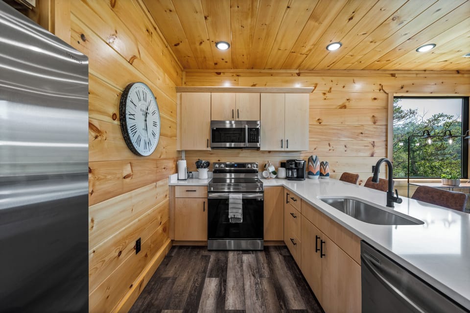 Kitchen with eat in bar