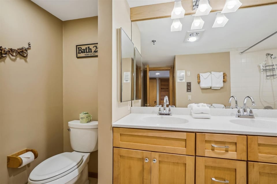 Double Vanity Bathroom - Extra counter space and dual sinks make this bathroom ideal for groups and families.