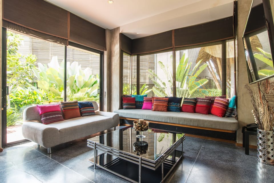 Cool Villa Jacuzzi Out Door | Living area | 32-inch LCD TV with cable channels, TV