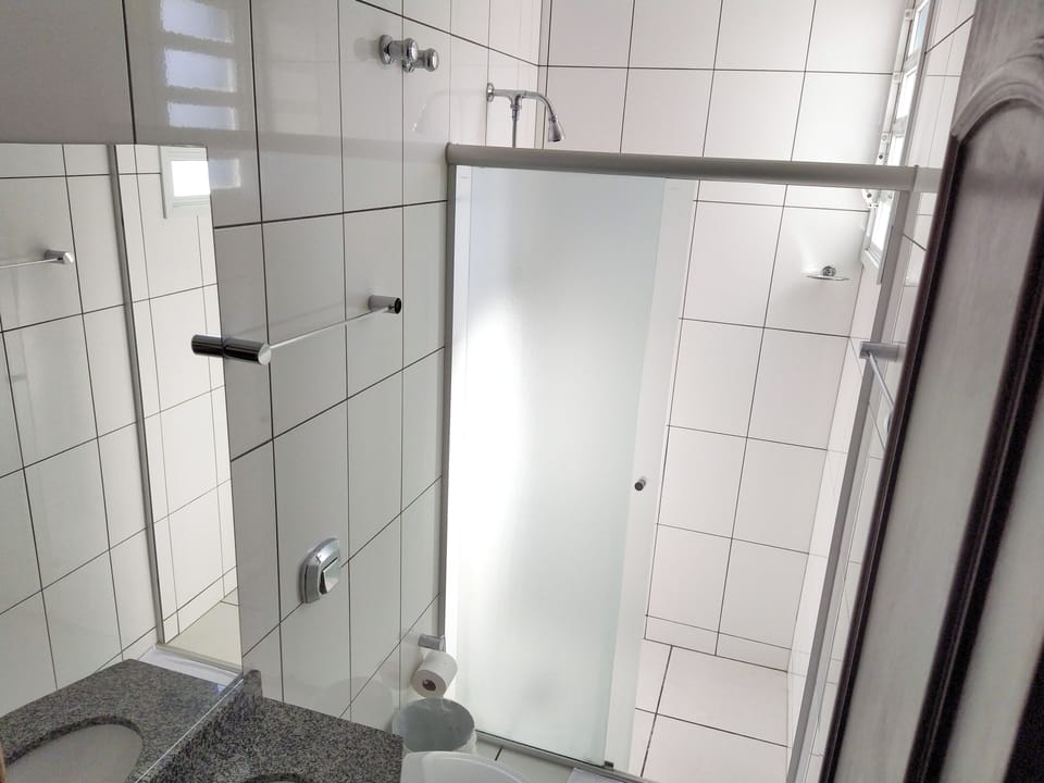 Standard Room | Bathroom | Towels