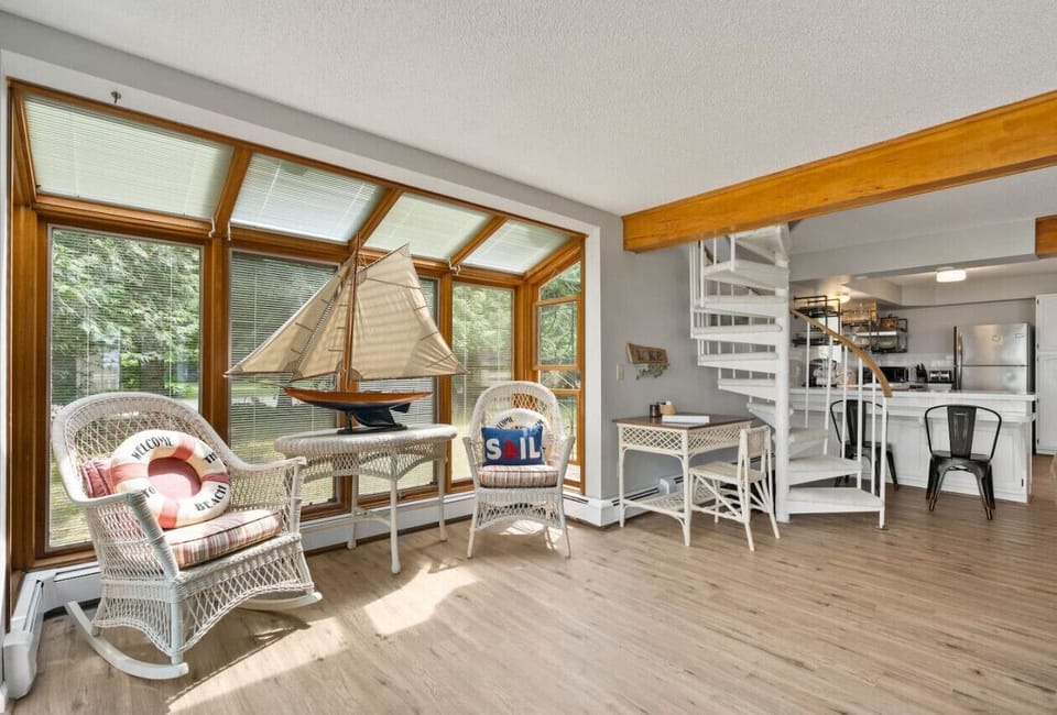 Reading nook while you listen to the waves