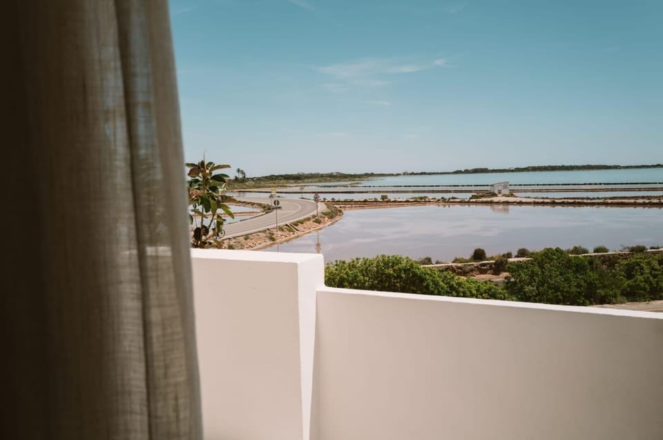Apartment, 1 Bedroom, Lake View | Terrace/patio