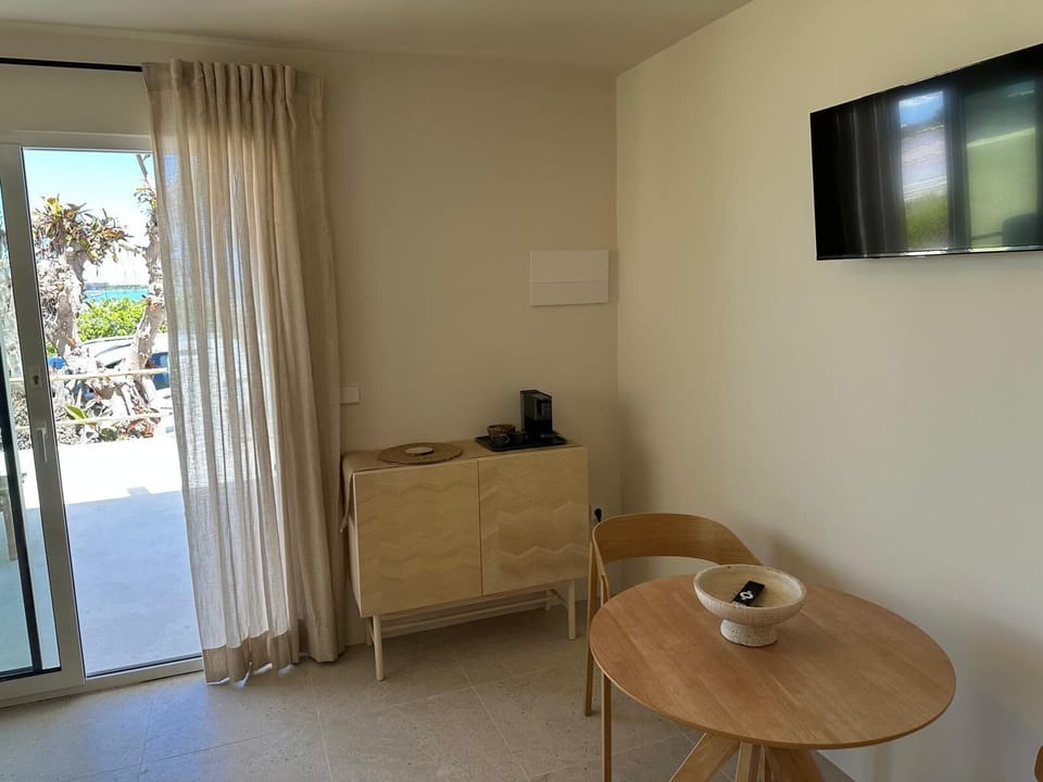 Flat-screen TV