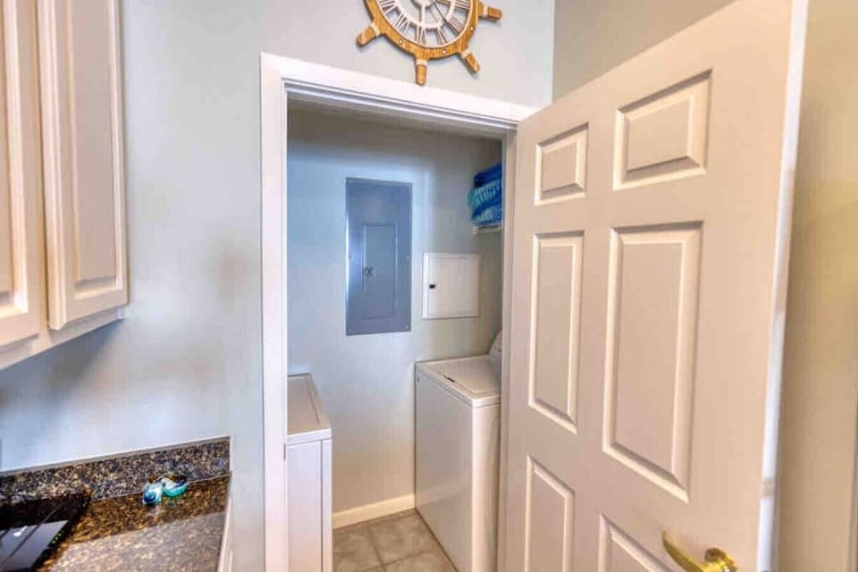 Laundry off of the kitchen