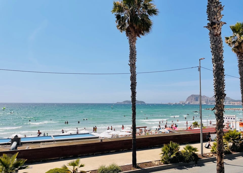 Beach/ocean view