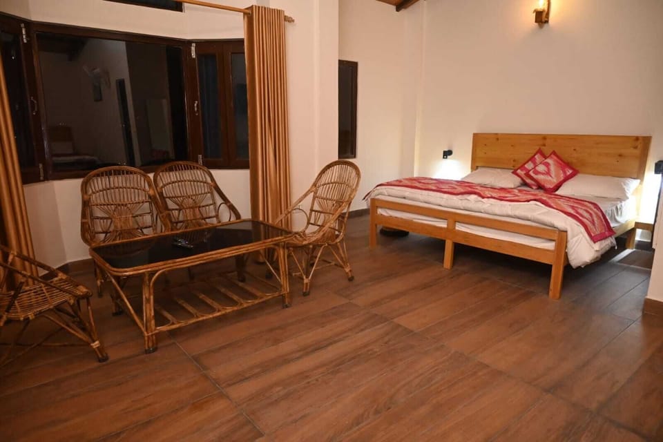 Family Room | 1 bedroom, free WiFi