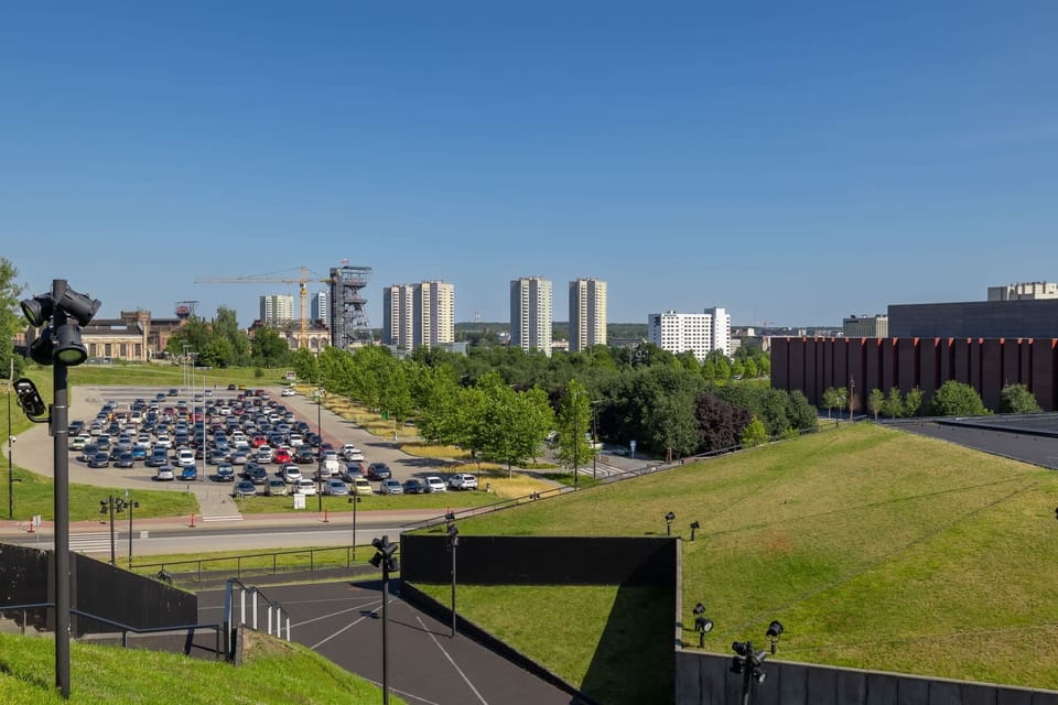 The apartment's surroundings. 
