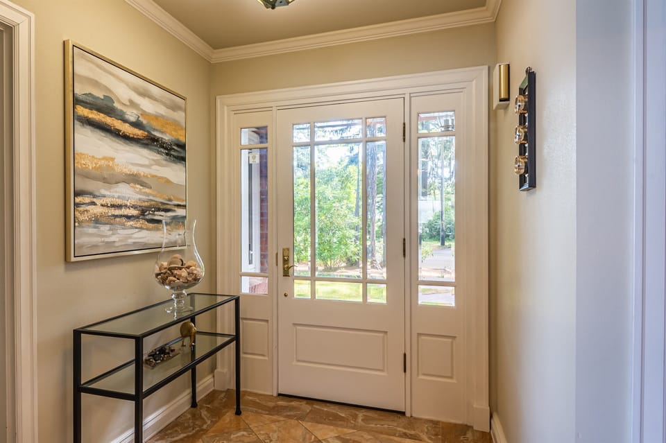 Entry way