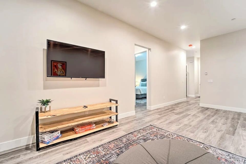 Downstairs entertainment room where pool table now resides! 