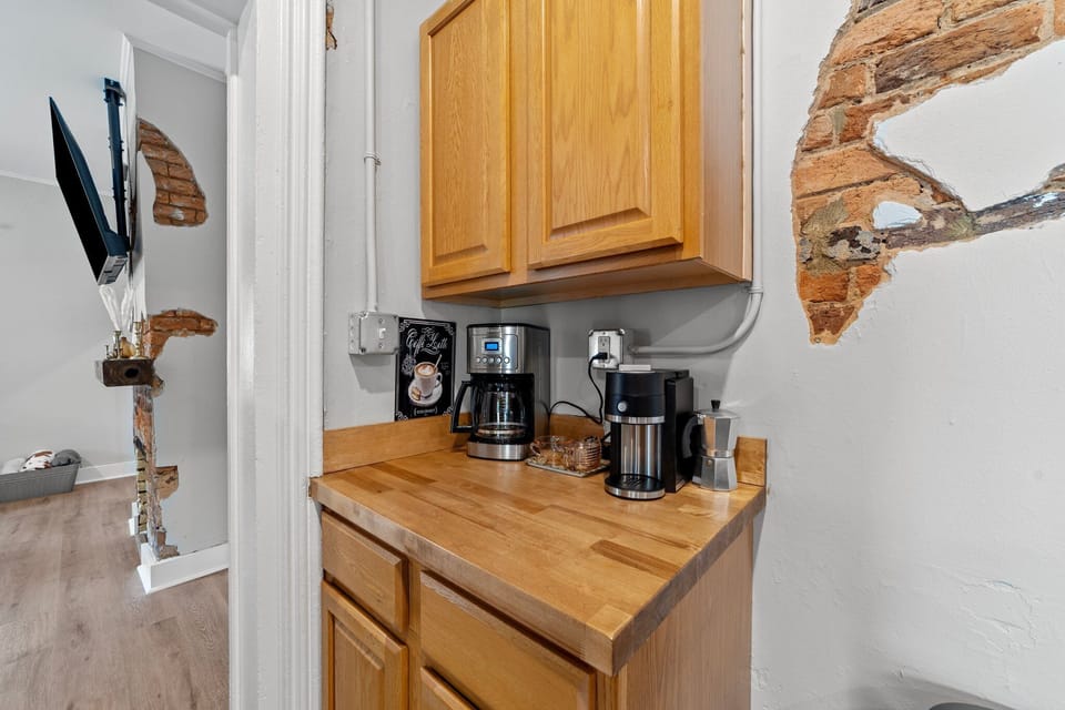 Full-sizecoffee pot kuerig size coffee and electric hot water kettle