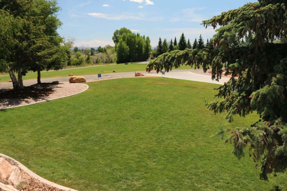 Private Lawn