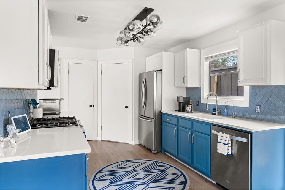 Fully Stocked Kitchen