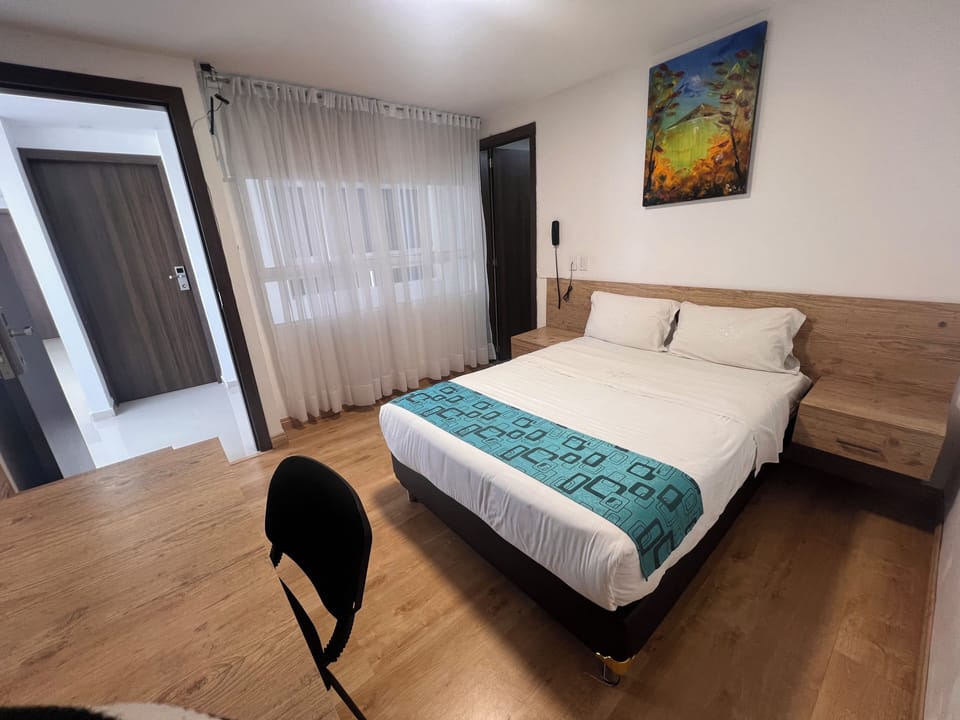 Standard Double Room | Desk, blackout drapes, WiFi (free), bed sheets