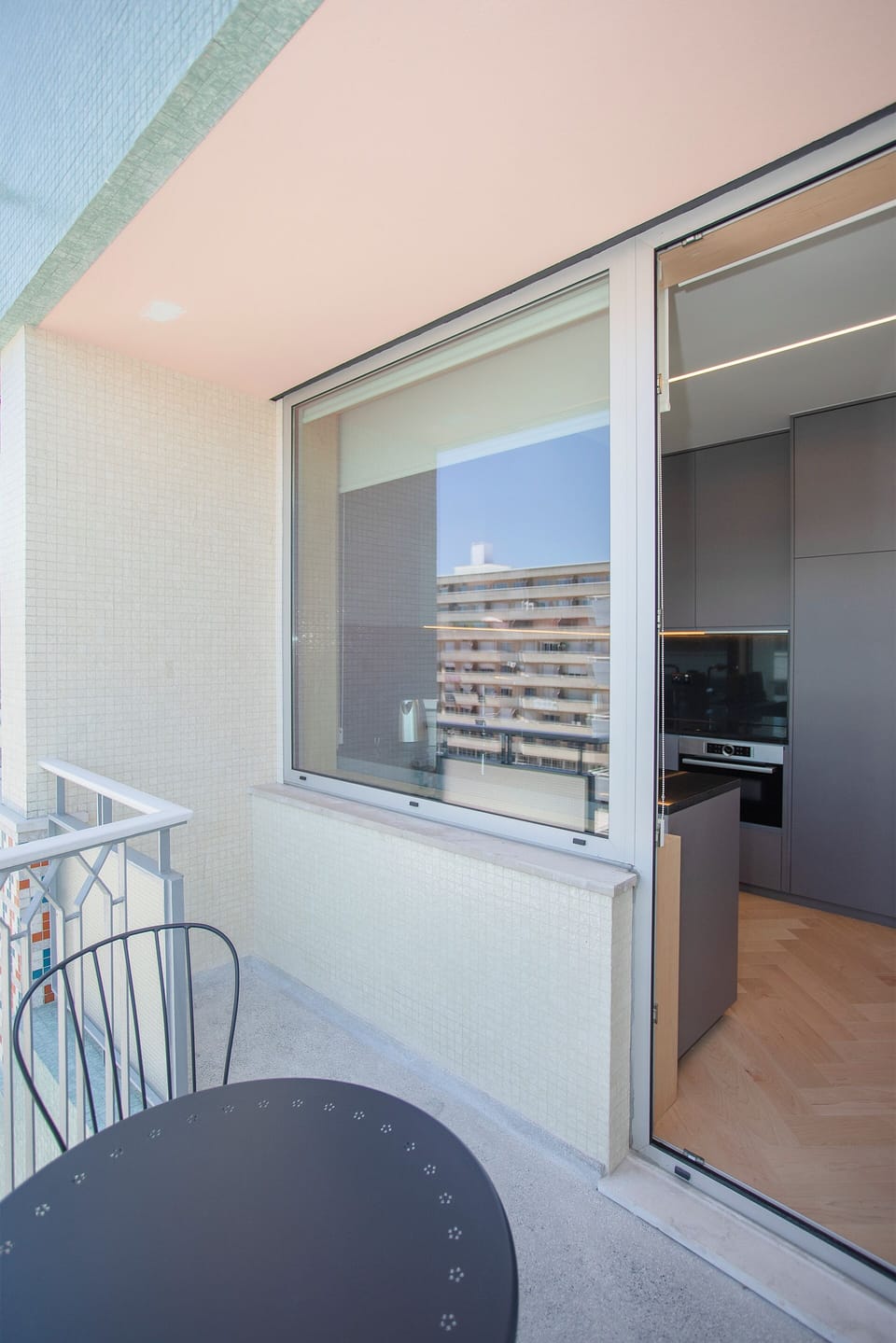 Apartment | Private kitchen | Fridge, microwave, oven, stovetop