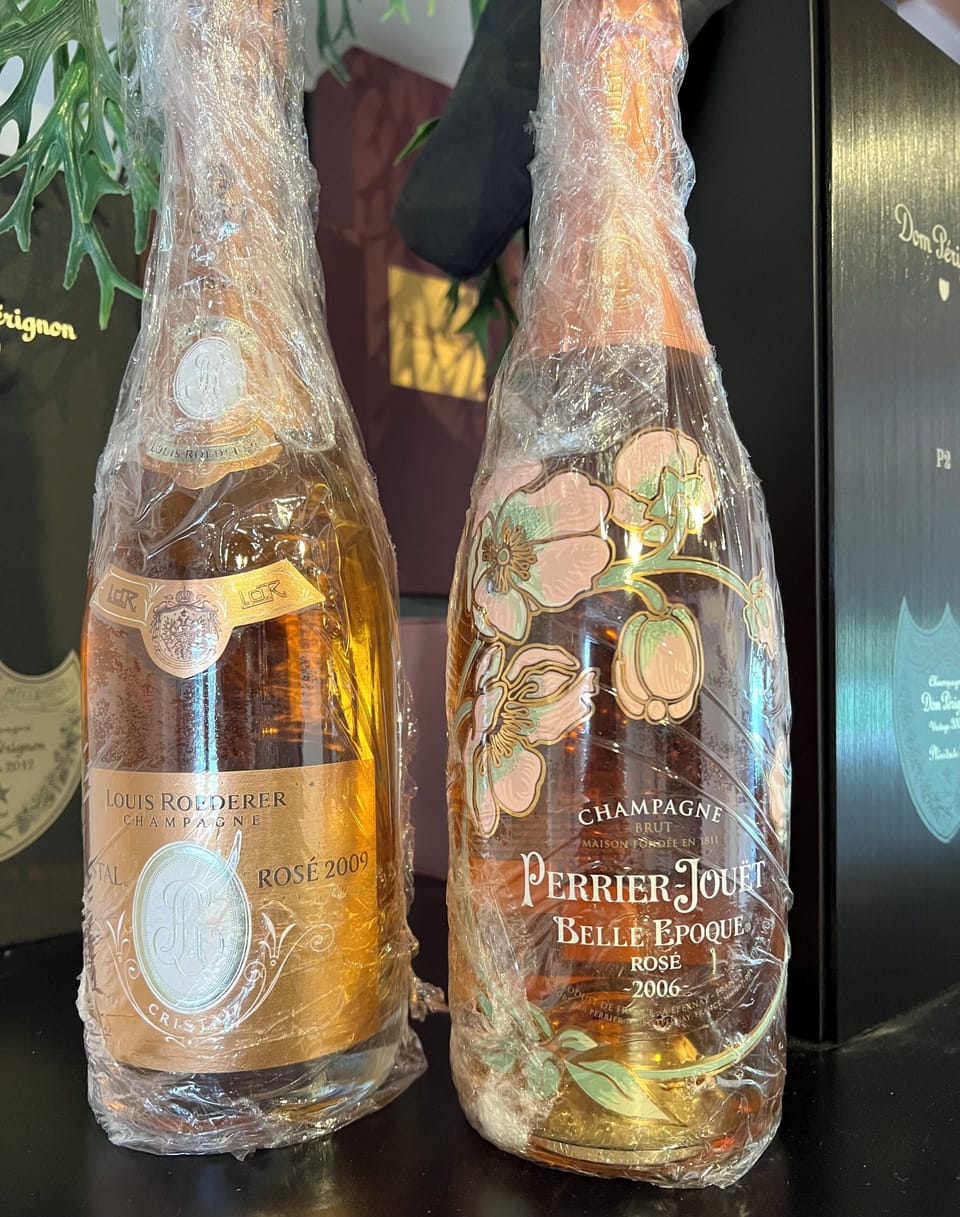 Champagne service