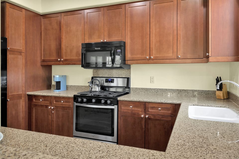 Kitchen View of cabinets