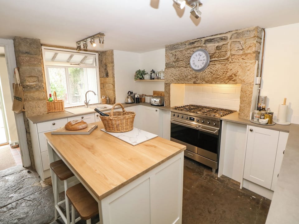 Fridge, dishwasher, electric kettle, toaster