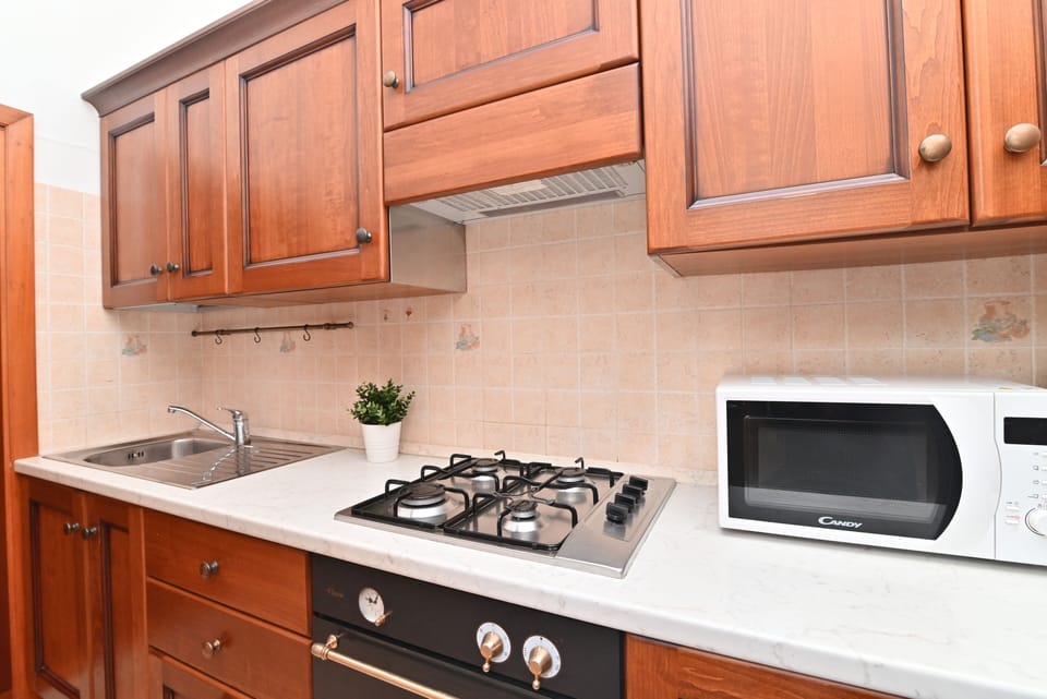 Traditional House | Private kitchen | Highchair