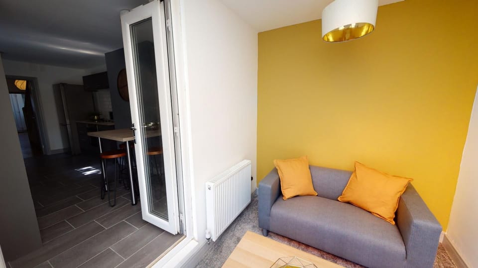 House | Living area | TV