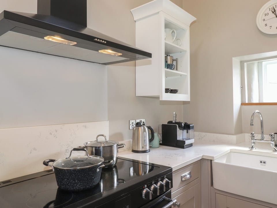 Fridge, dishwasher, electric kettle, toaster