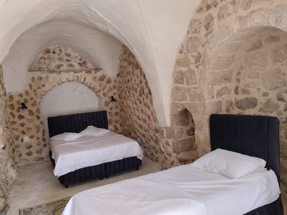 Premium Room, Multiple Beds, Kitchen | 1 bedroom, Egyptian cotton sheets, premium bedding, minibar