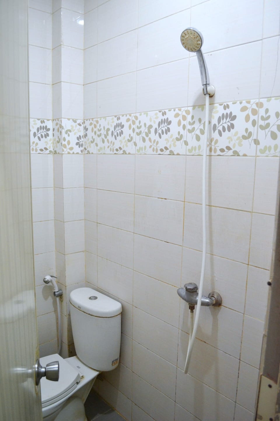 Standard Double Room | Bathroom