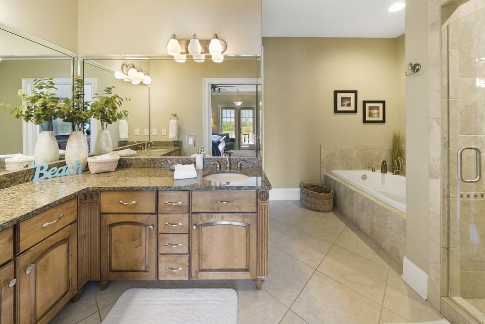 En Suite with private water closet and jetted tub.