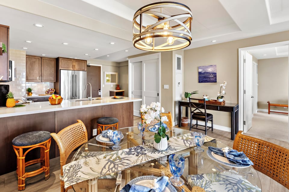 Gather around the beautifully appointed dining table and enjoy memorable meals in a space designed for connection and comfort. With sophisticated island-inspired décor and an open layout, every meal feels like a special occasion.