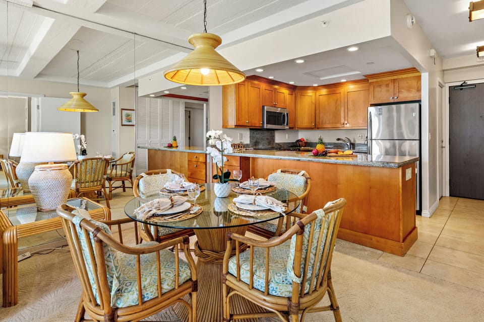 Open, airy living area designed for effortless island relaxation. A comfortable space to gather, unwind, and enjoy every moment of your Maui getaway.