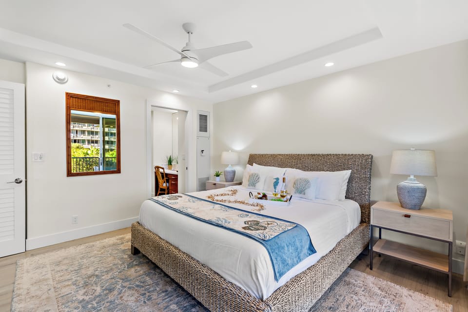 Sink into a plush king-size bed designed for ultimate comfort. Soft linens, cloud-like pillows, and a cozy, inviting feel to make it the perfect place to unwind after a day in paradise.