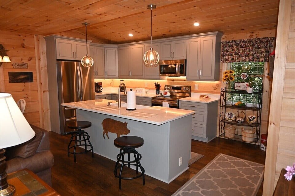 Fully Stocked Kitchen with Granite Counter Tops