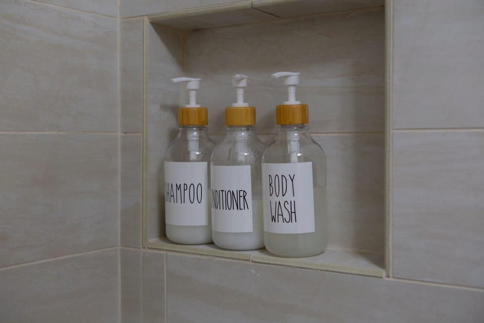 All showers have Shampoo, Conditioner & Bodywash