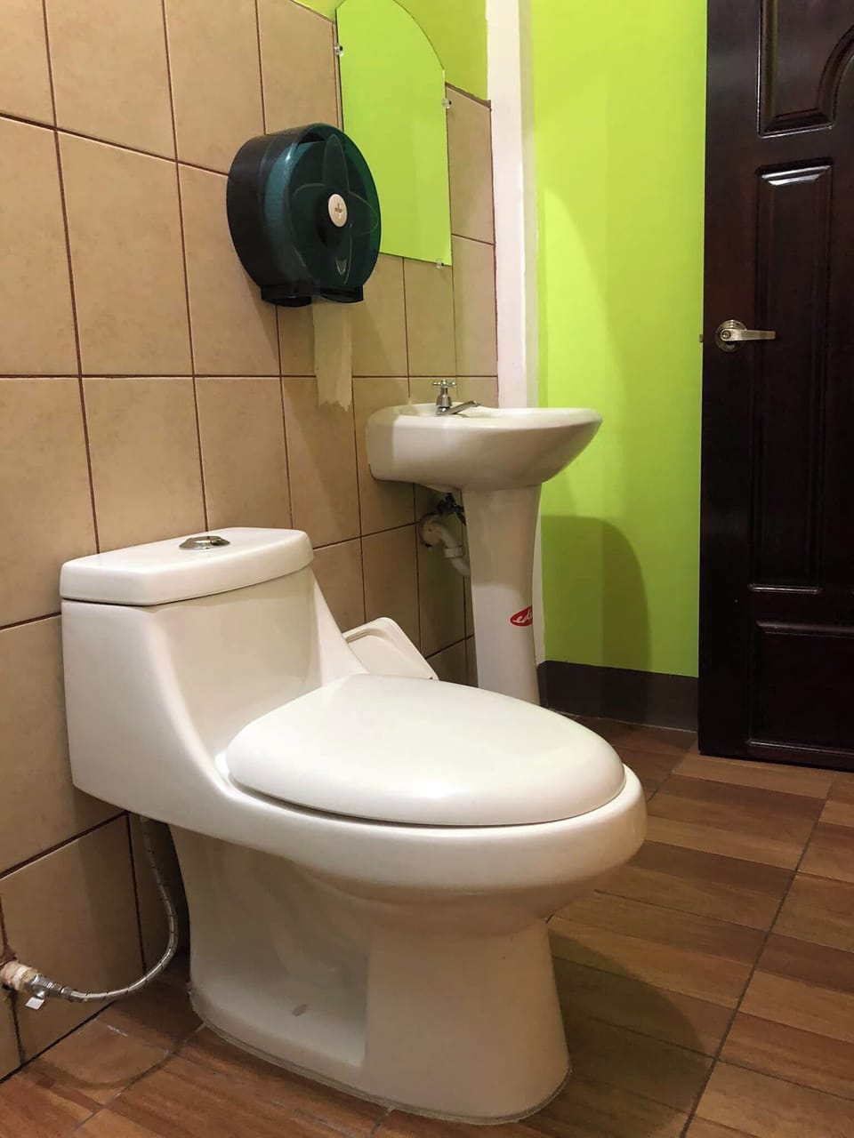 Single Room | Bathroom