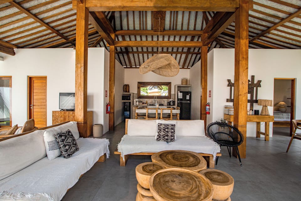 Deluxe Villa, 5 Bedrooms, Private Pool, Pool View | Living area | 32-inch Smart TV with digital channels