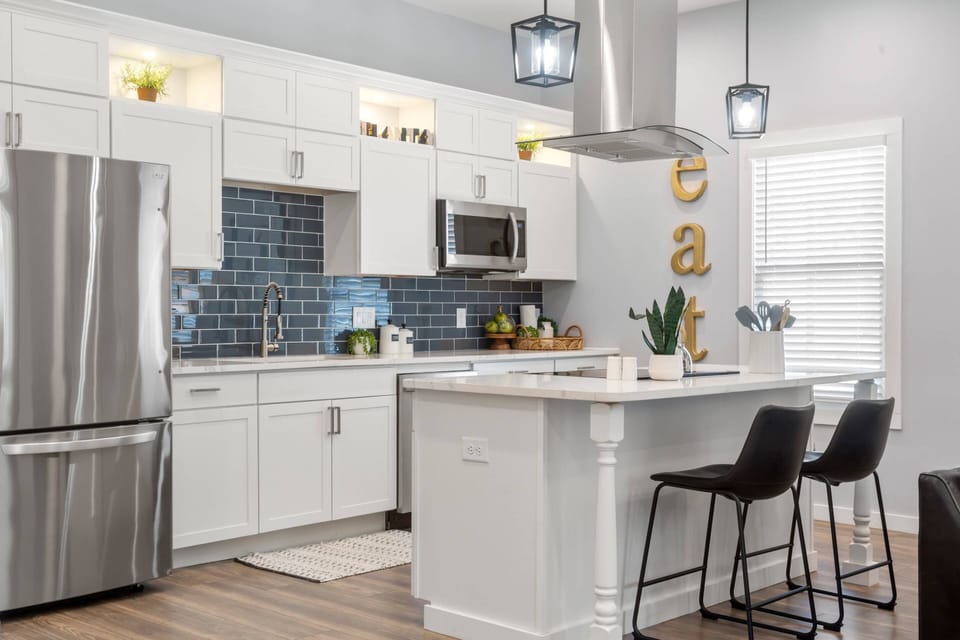 Cooking in this kitchen is sublime!