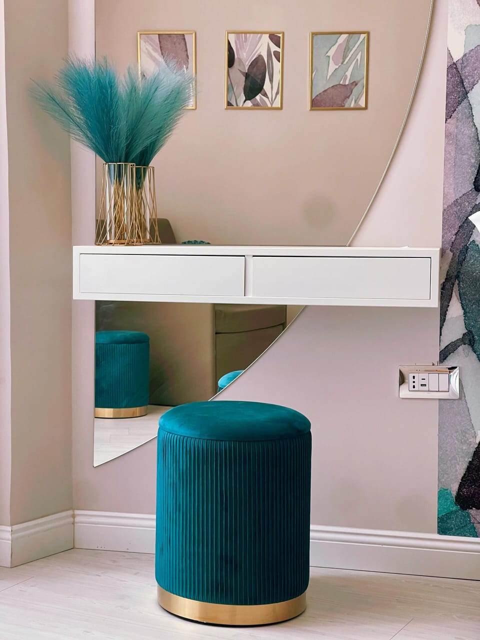Comfort Triple Room | Hypo-allergenic bedding available, desk, laptop workspace, soundproofing