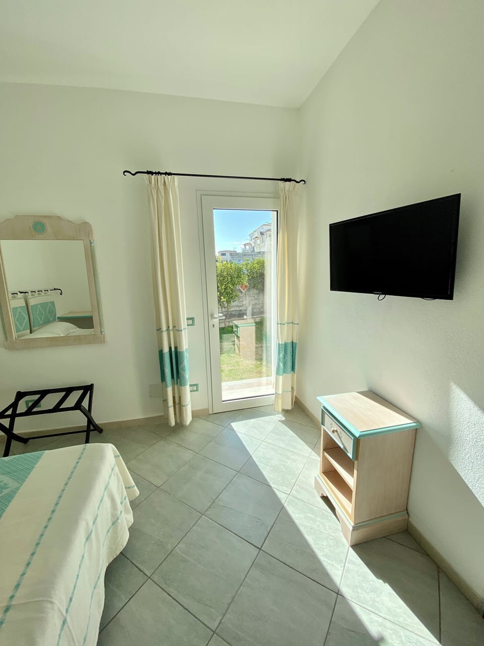 Executive Double or Twin Room | Premium bedding, individually decorated, individually furnished, desk