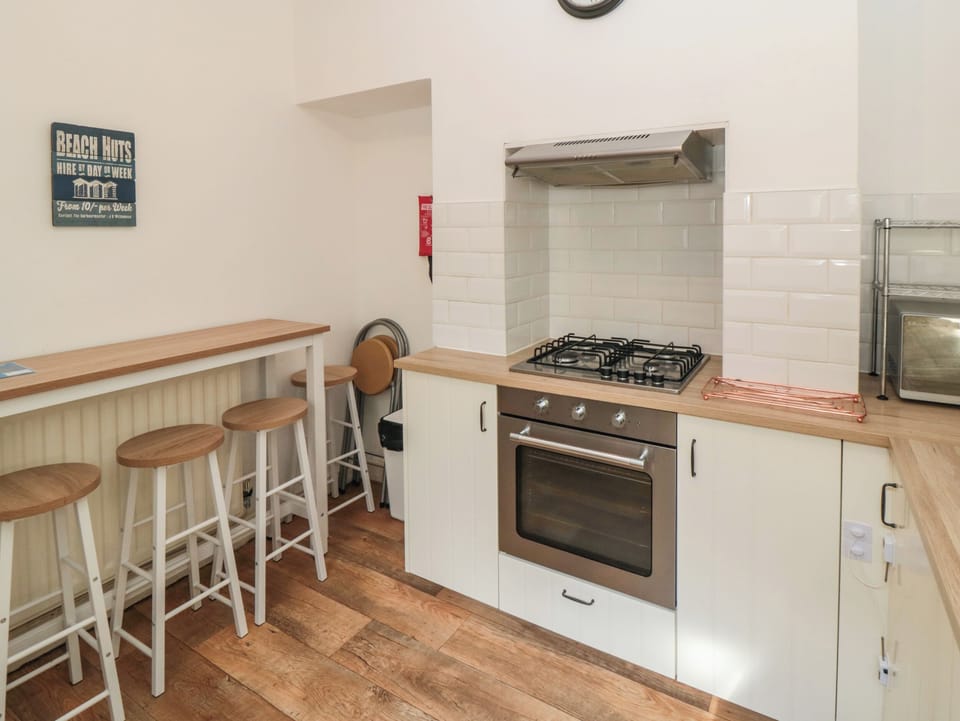 Fridge, dishwasher, electric kettle, toaster
