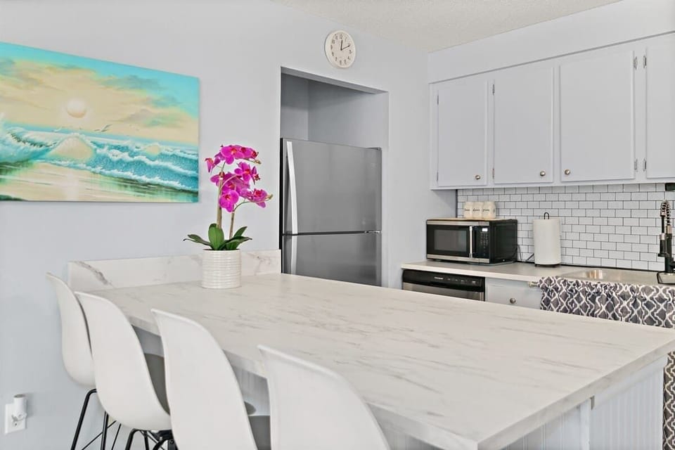 Dining Area for 4