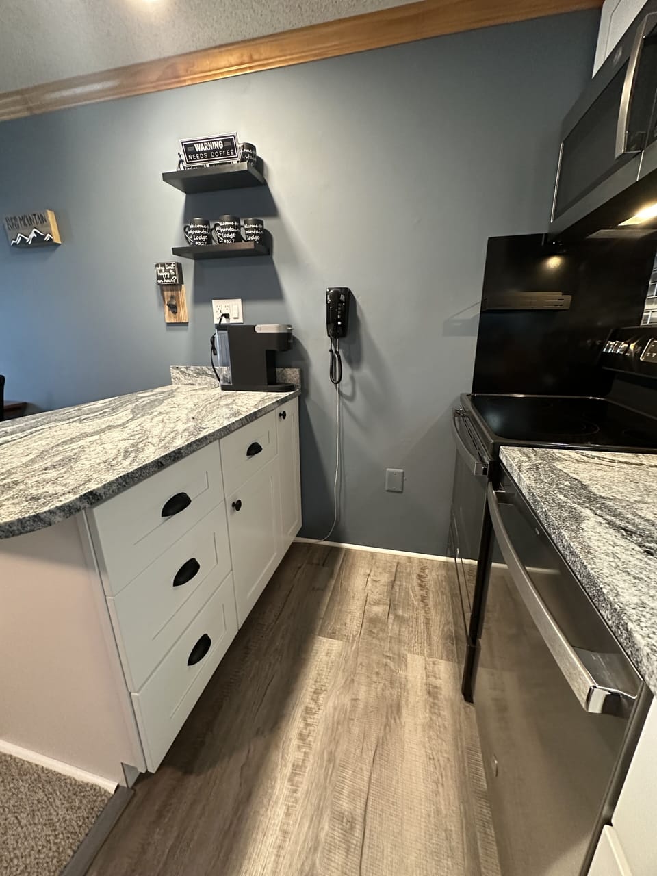 Full size appliances.