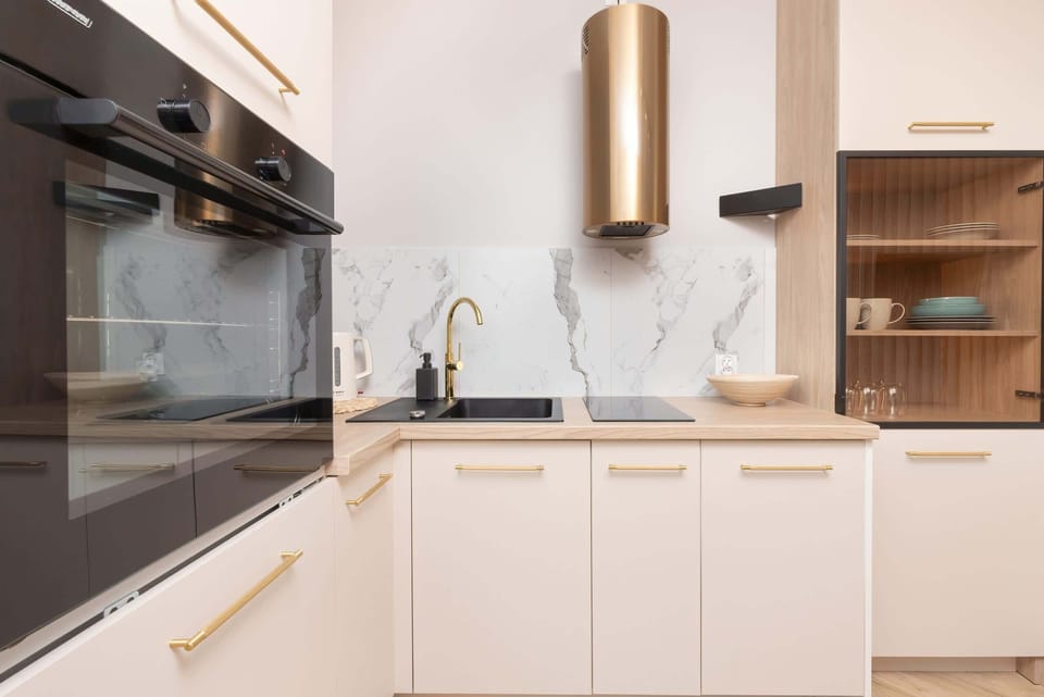 The kitchenette's practical layout maximizes space and functionality.