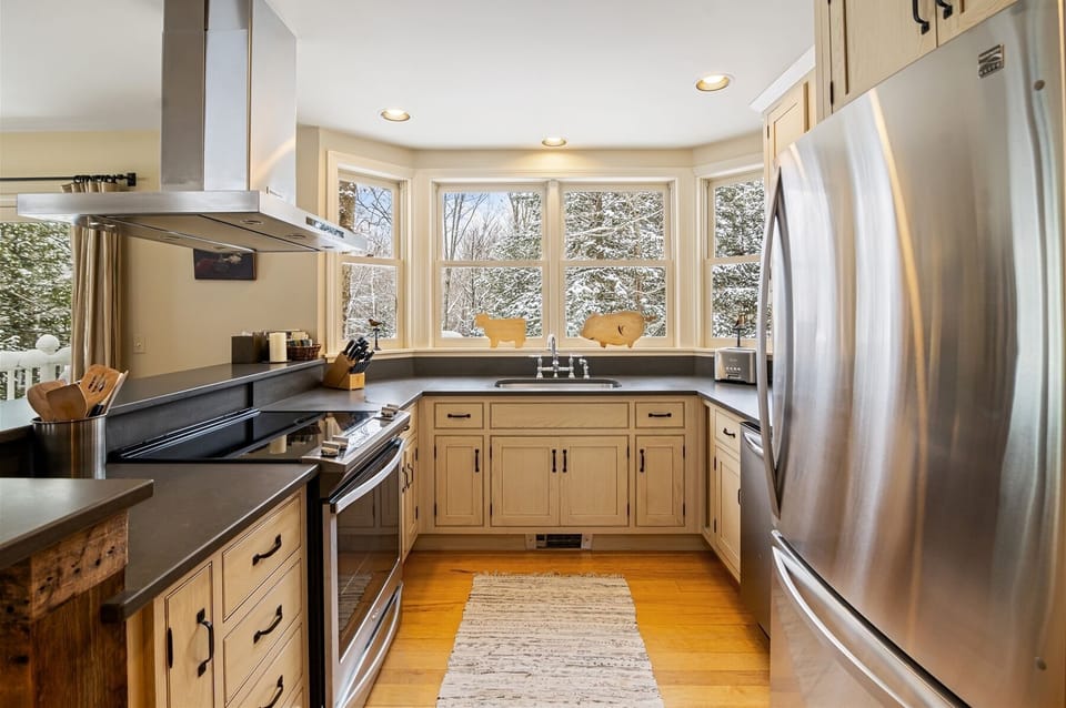 A-side Kitchen