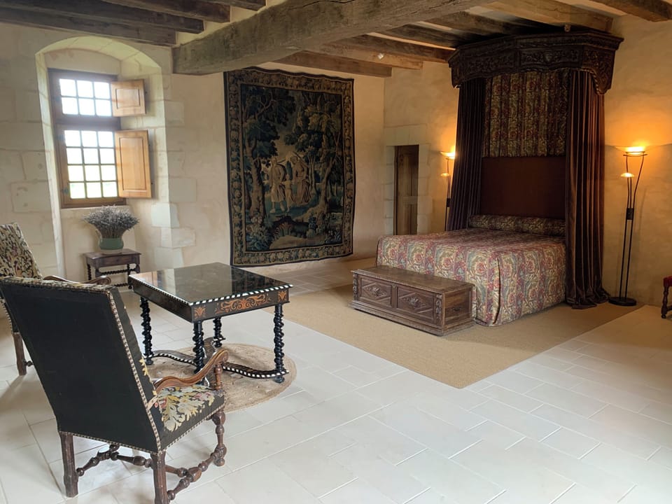 Luxury Room, 1 Queen Bed, Garden Area | 1 bedroom, soundproofing, free WiFi, bed sheets