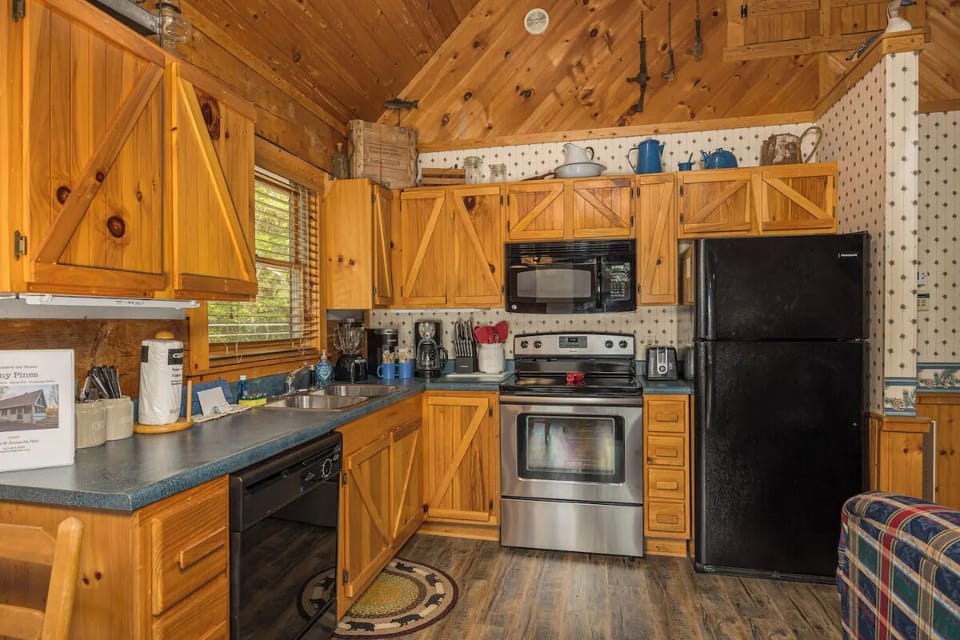 Tiny Pines' fully equipped kitchen