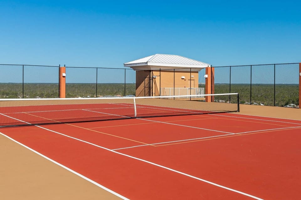 Condo, 4 Bedrooms | Sport court