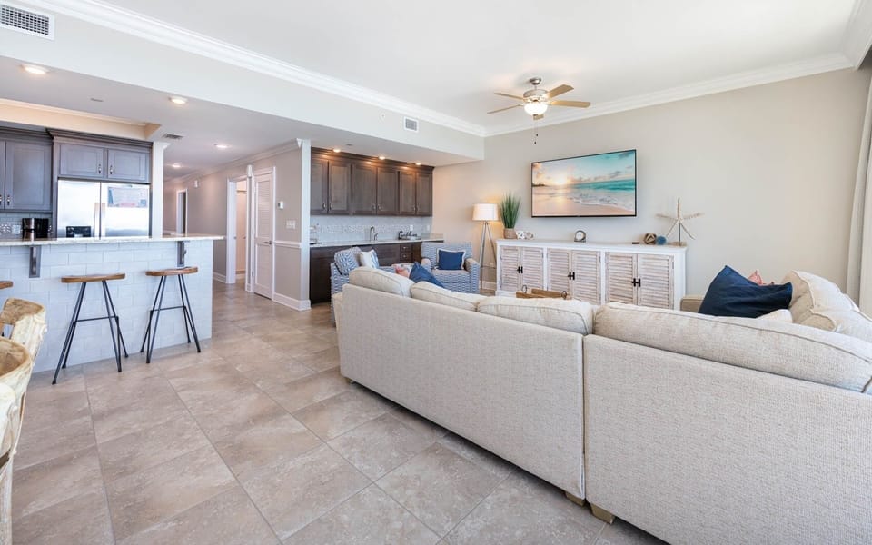 Condo, 2 Bedrooms | Living area | DVD player