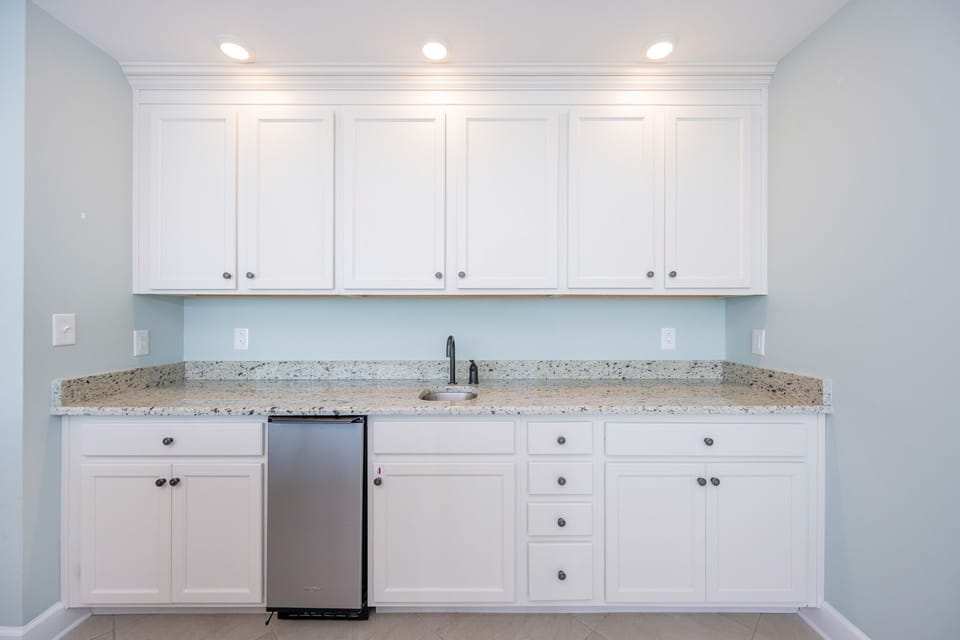 Condo, 2 Bedrooms | Interior