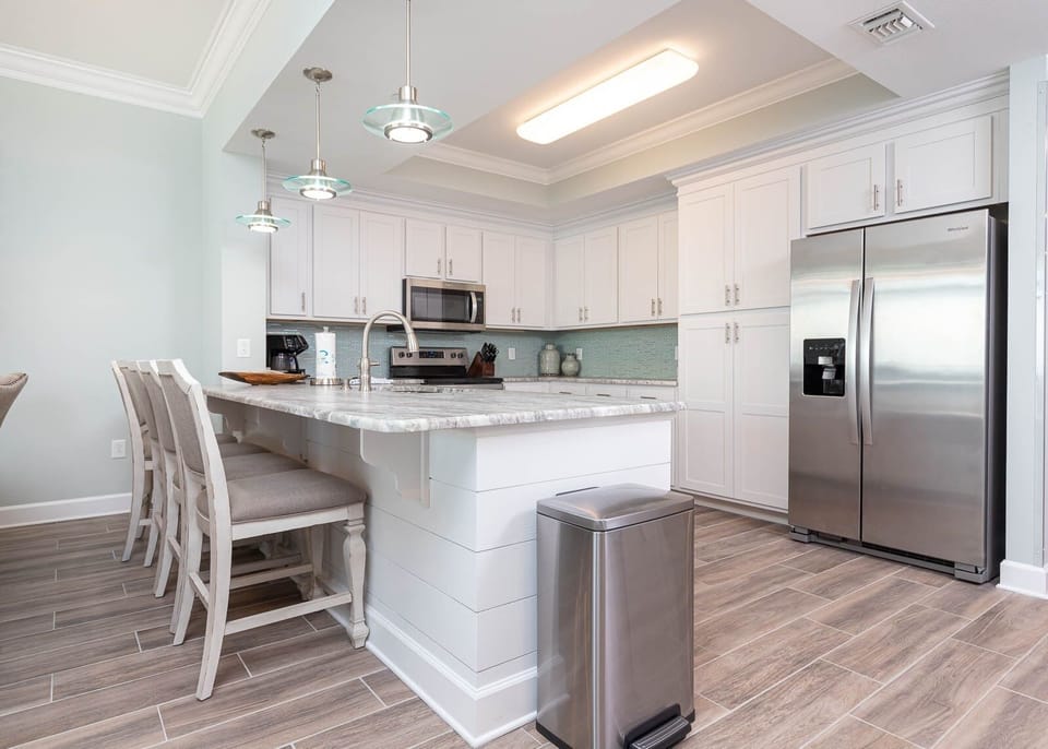 Condo, 3 Bedrooms | Private kitchen | Coffee/tea maker, fridge, oven