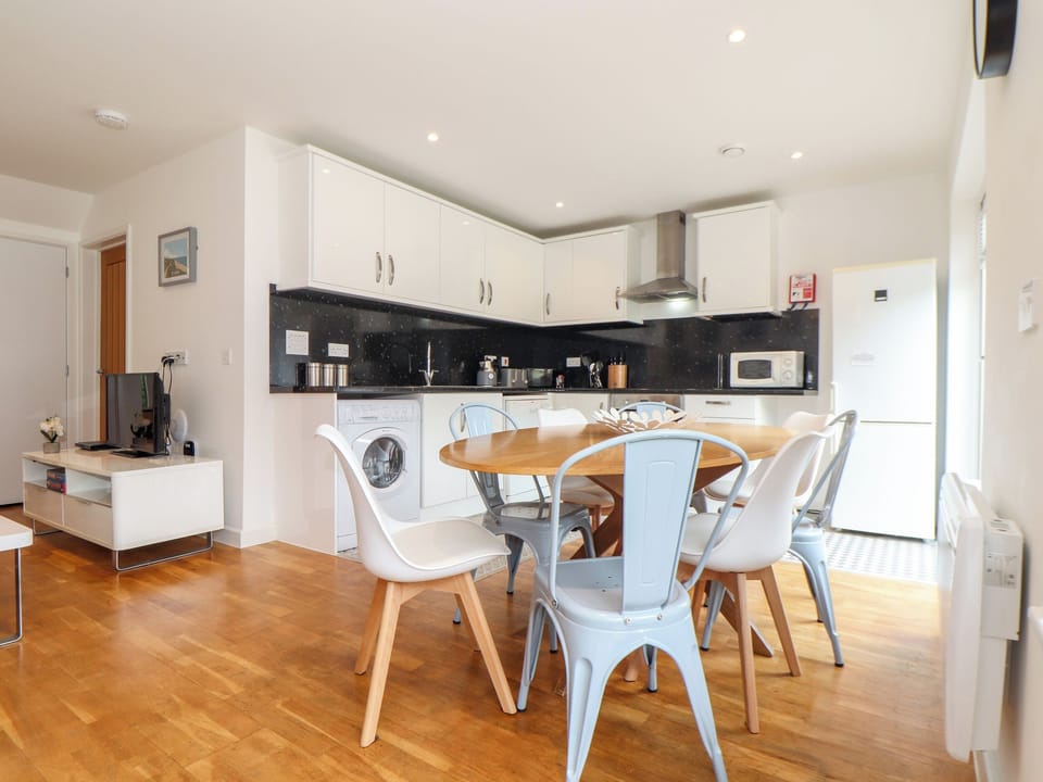 Fridge, dishwasher, electric kettle, toaster