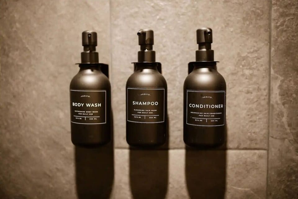 Bathroom amenities